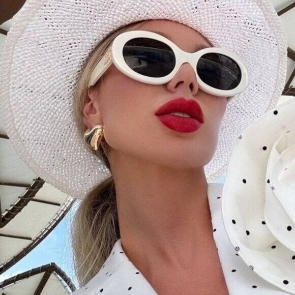 NEW CELINE CL40312U 25A ROUND IVORY WOMEN SUNGLASSES CELINE - Picture 2 of 10